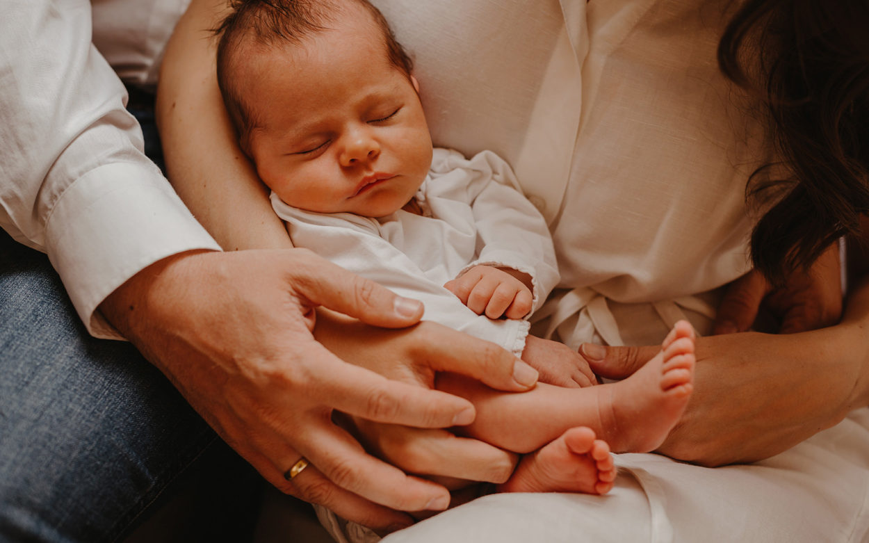 Familien- und Newbornshooting als Homestory – Tageslicht-Fotostudio für einzigartige Momente in 71277 Rutesheim
