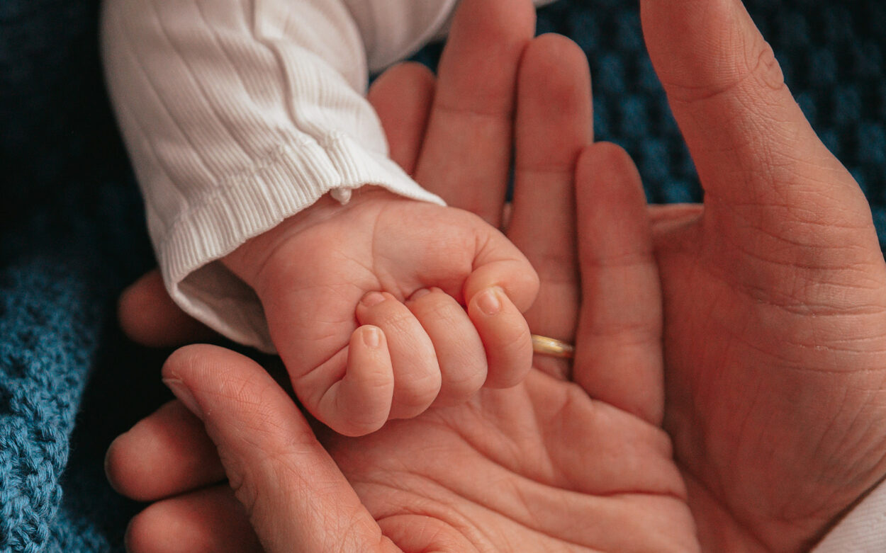 Zauberhaftes Newborn-Shooting mit Lidia und Anton – Von kleinen Wundern und großen Gefühlen