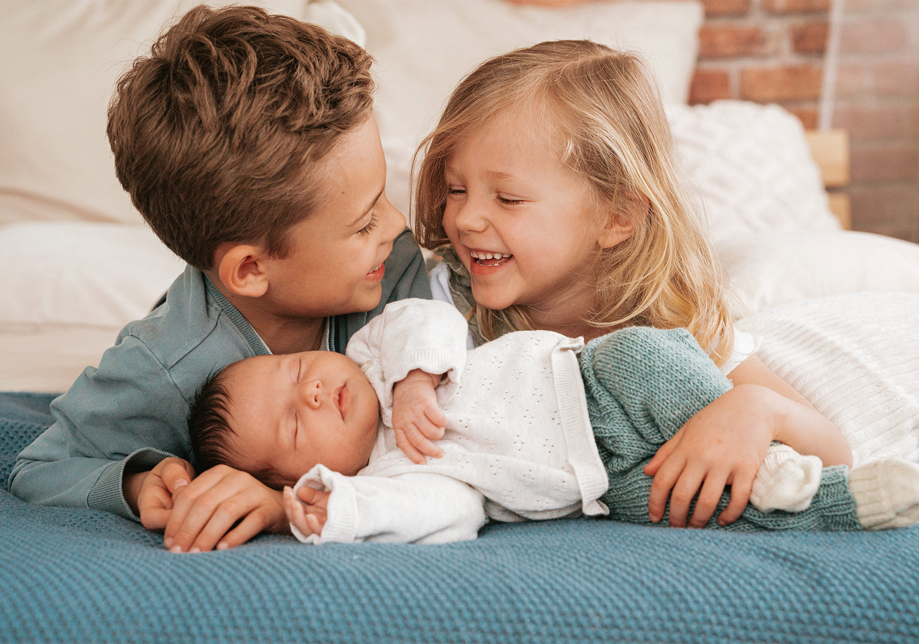 Ein Familien-Newbornshooting voller Leben und Liebe